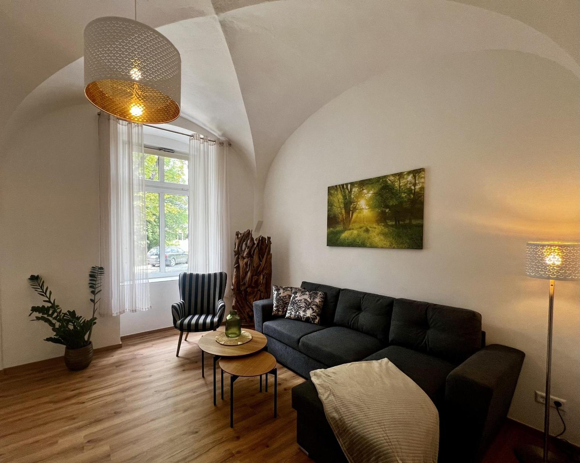 Dein Gutshof Hotel & Ferienwohnungen Герліц Номер фото